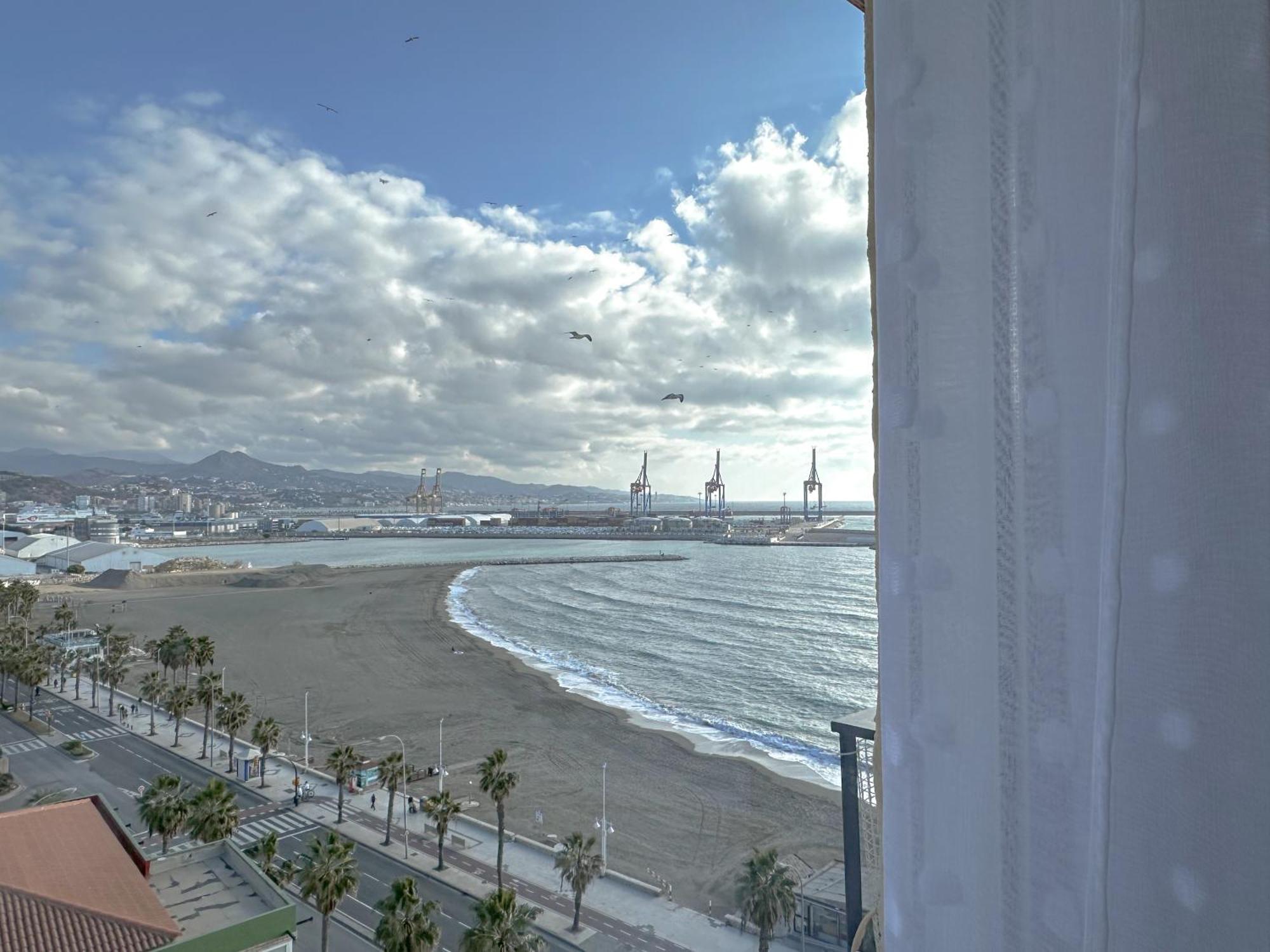 Apartamento Mirador Del Mediterraneo Малага Екстериор снимка