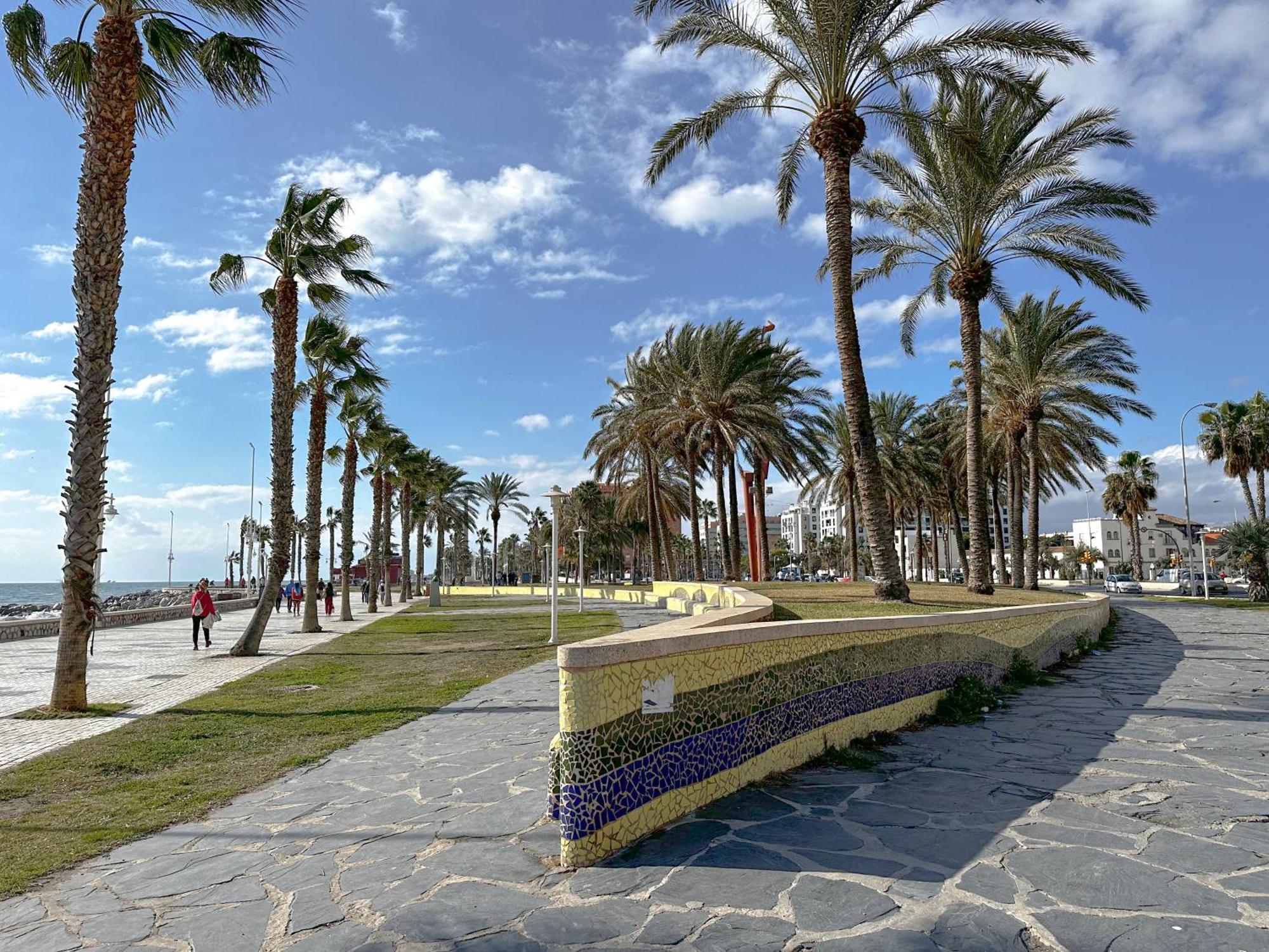 Apartamento Mirador Del Mediterraneo Малага Екстериор снимка