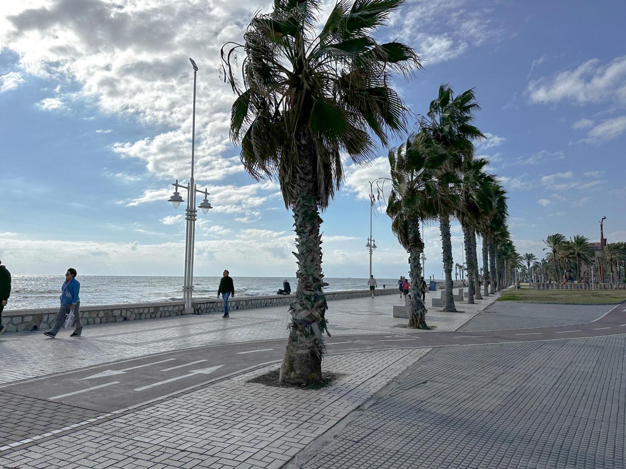 Apartamento Mirador Del Mediterraneo Малага Екстериор снимка