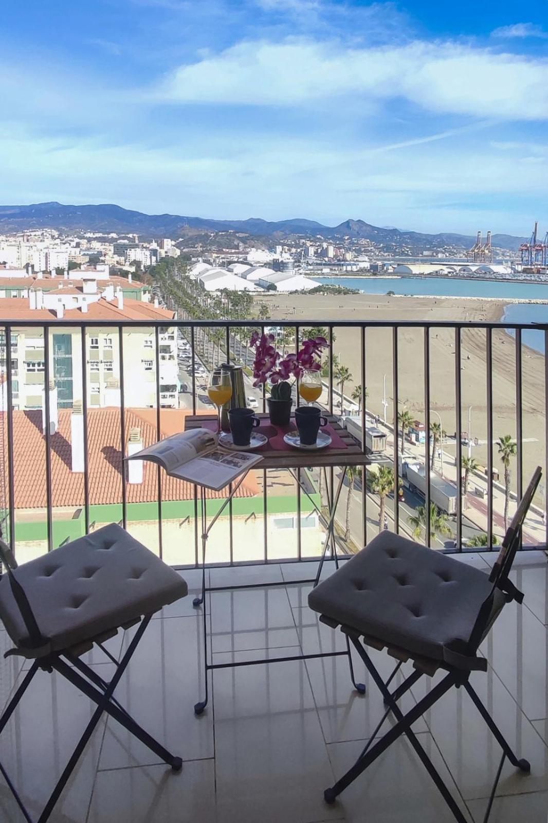 Apartamento Mirador Del Mediterraneo Малага Екстериор снимка