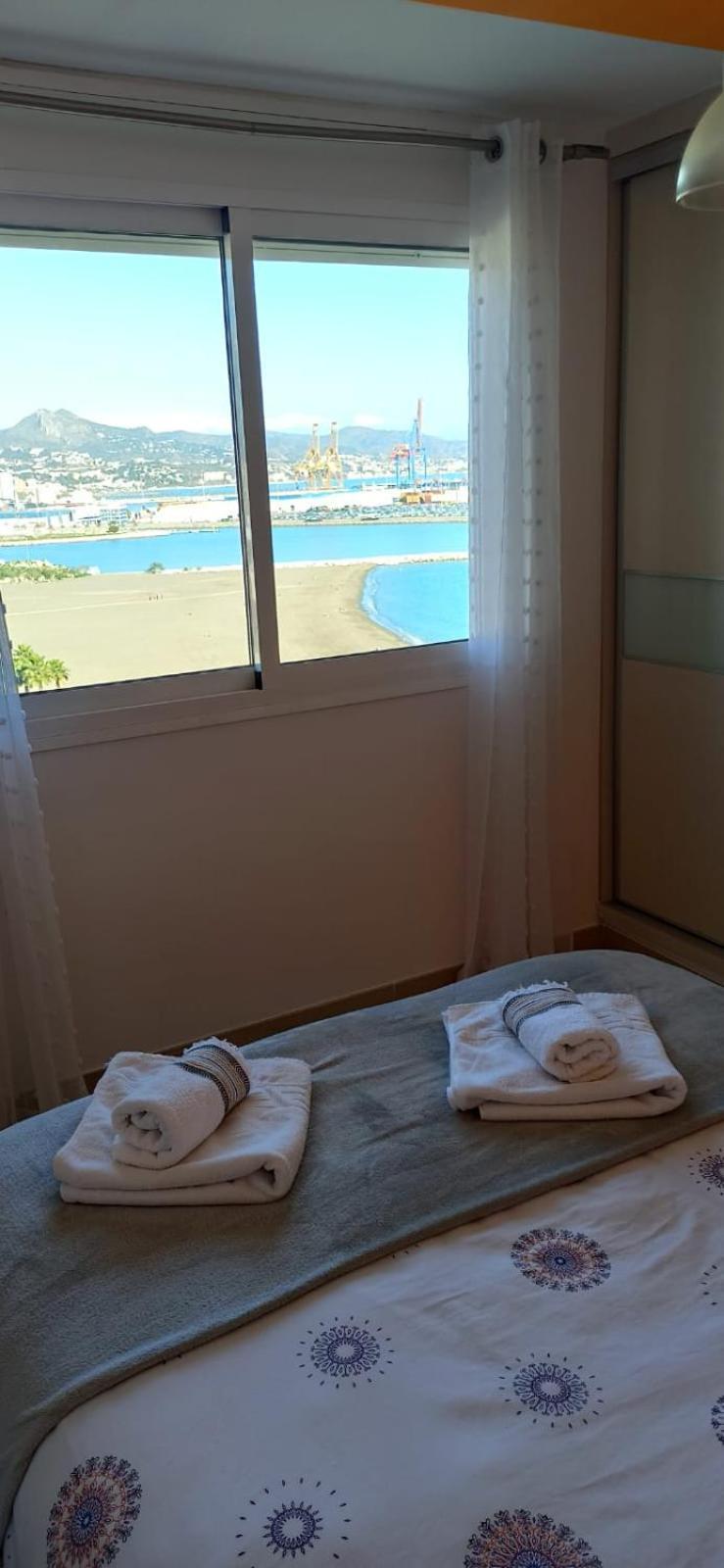 Apartamento Mirador Del Mediterraneo Малага Екстериор снимка